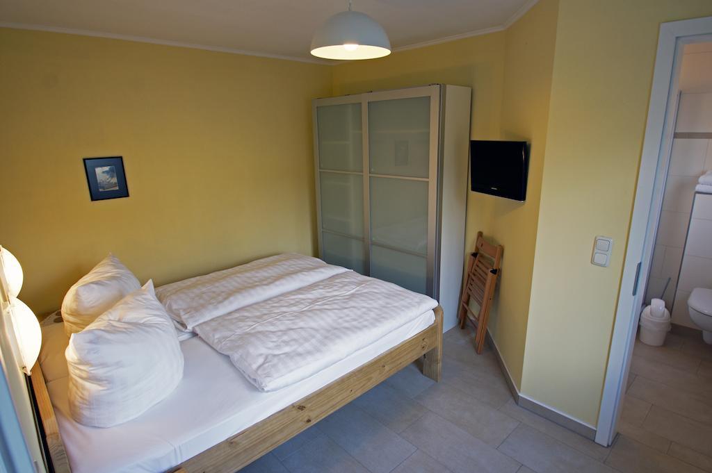 Haus Friedrich-Goehren Apartment Cameră foto